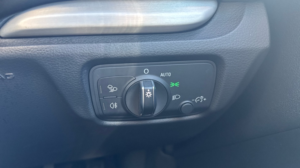 Audi A3 35 TFSI S Line 5dr S Tronic Petrol Hatchback - Image 38