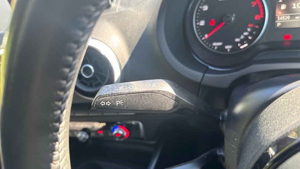 Audi A3 35 TFSI S Line 5dr S Tronic Petrol Hatchback - Image 40