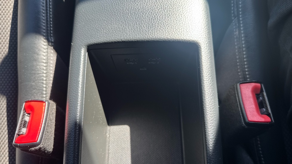 Audi A3 35 TFSI S Line 5dr S Tronic Petrol Hatchback - Image 57