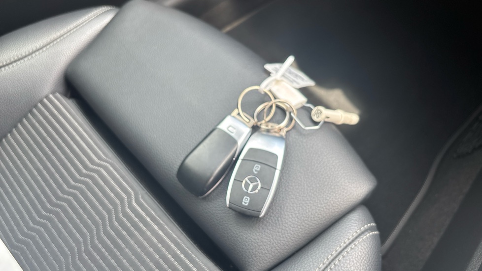 Mercedes-Benz A-Class A180 Sport Executive 5dr Auto Petrol Hatchback - Image 20