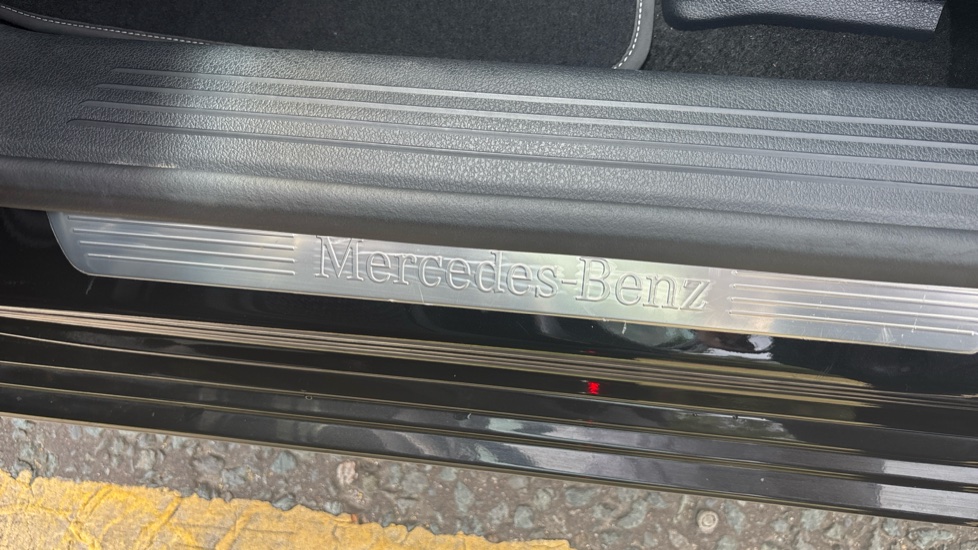 Mercedes-Benz A-Class A180 Sport Executive 5dr Auto Petrol Hatchback - Image 32