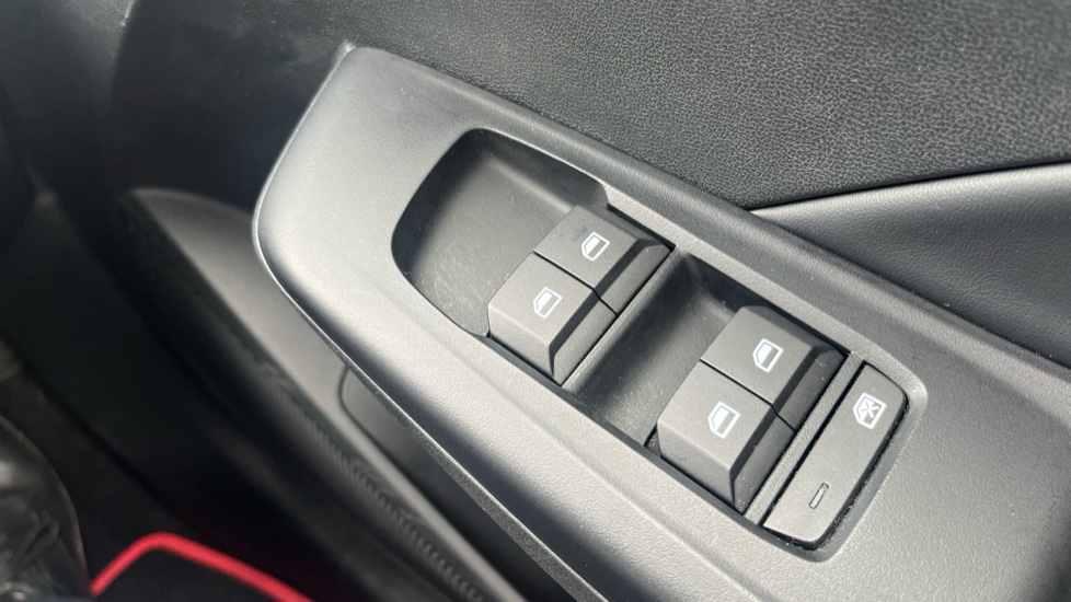 MG MG3 1.5 Hybrid Trophy 5dr Auto Hybrid Hatchback - Image 33