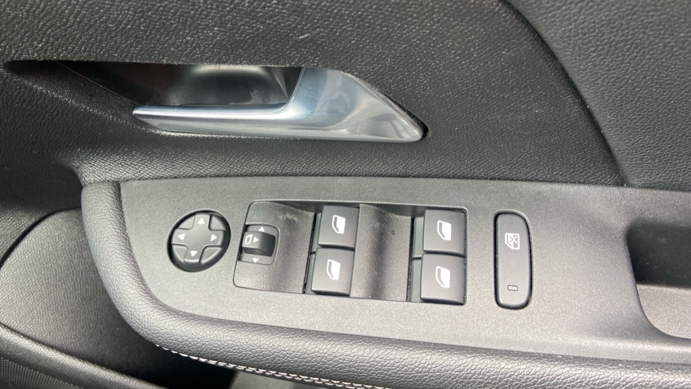 Vauxhall Mokka 1.2 Turbo 100 GS Line 5dr Petrol Hatchback - Image 31