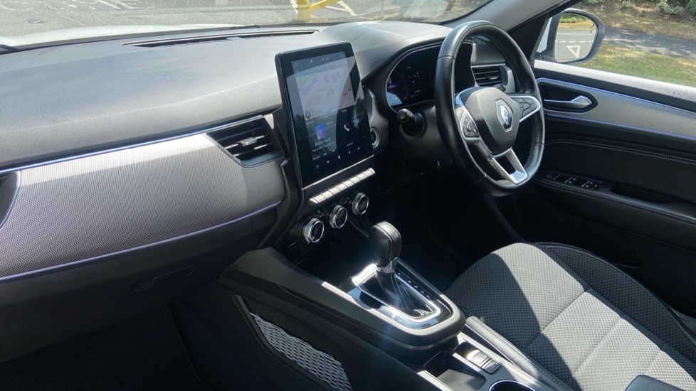 Renault Arkana 1.6 E-TECH Hybrid 145 S Edition 5dr Auto Hybrid Estate - Image 9