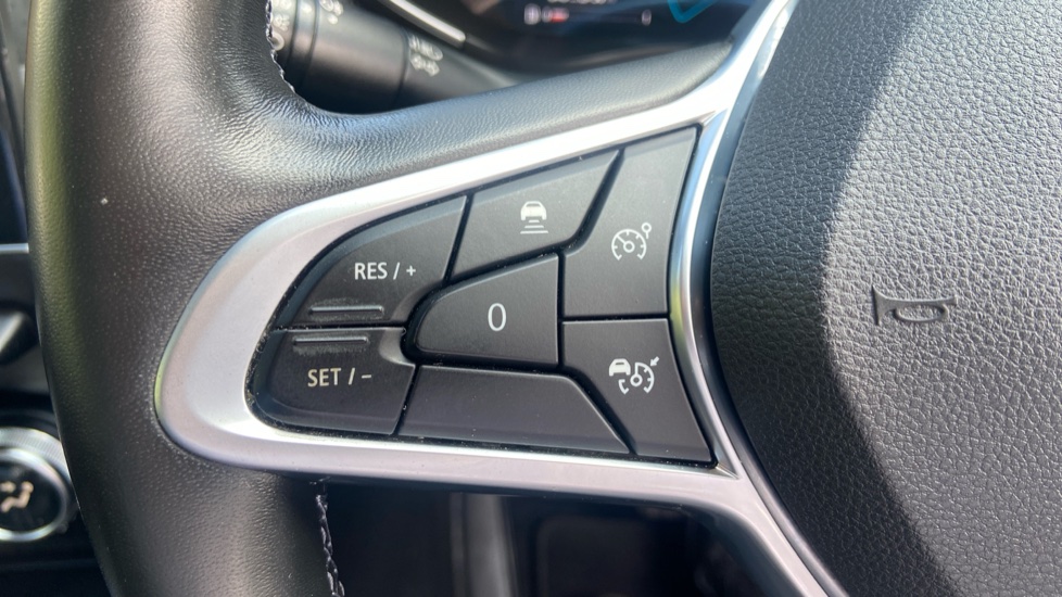 Renault Arkana 1.6 E-TECH Hybrid 145 S Edition 5dr Auto Hybrid Estate - Image 25