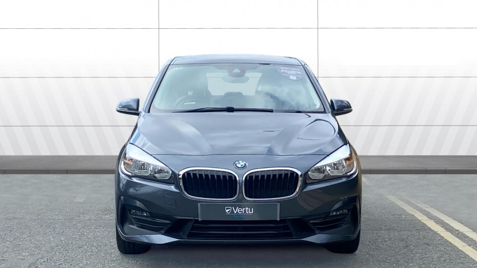BMW 2 Series 220i Sport 5dr DCT Petrol Hatchback - Image 3