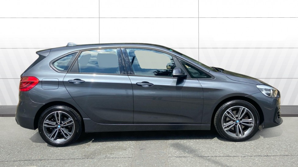 BMW 2 Series 220i Sport 5dr DCT Petrol Hatchback - Image 5