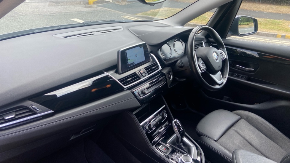 BMW 2 Series 220i Sport 5dr DCT Petrol Hatchback - Image 9
