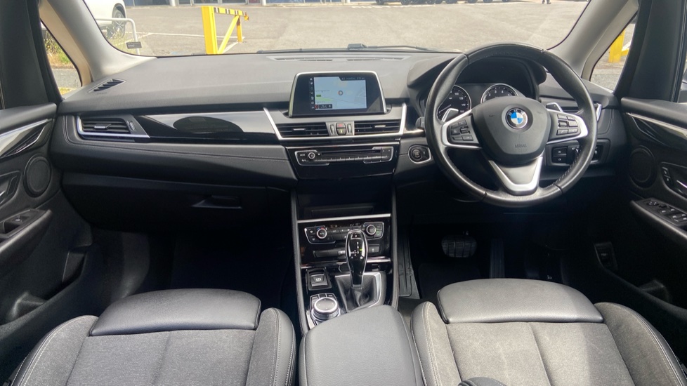 BMW 2 Series 220i Sport 5dr DCT Petrol Hatchback - Image 10