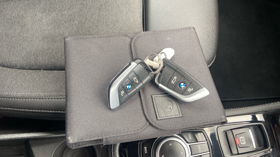 BMW 2 Series 220i Sport 5dr DCT Petrol Hatchback - Image 19