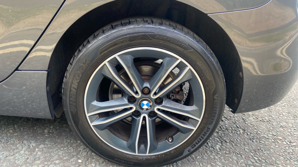 BMW 2 Series 220i Sport 5dr DCT Petrol Hatchback - Image 23