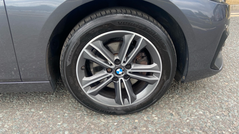 BMW 2 Series 220i Sport 5dr DCT Petrol Hatchback - Image 26