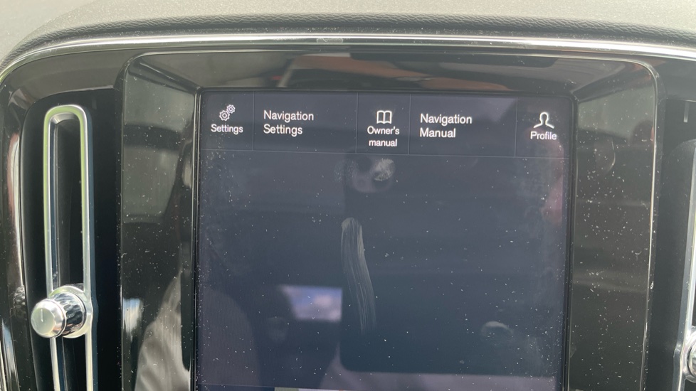 Volvo XC40 1.5 T5 Recharge PHEV Ultimate Dark 5dr Auto Estate - Image 35