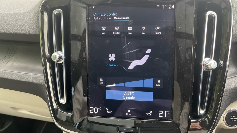 Volvo XC40 1.5 T5 Recharge PHEV Ultimate Dark 5dr Auto Estate - Image 36