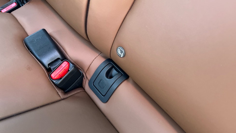 Lexus LBX 1.5 Takumi 5dr E-CVT Hybrid Hatchback - Image 17
