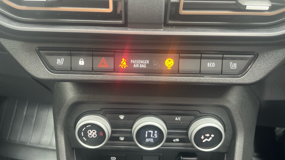 Dacia Jogger 1.6 HEV Extreme 5dr Auto Hybrid Estate - Image 35