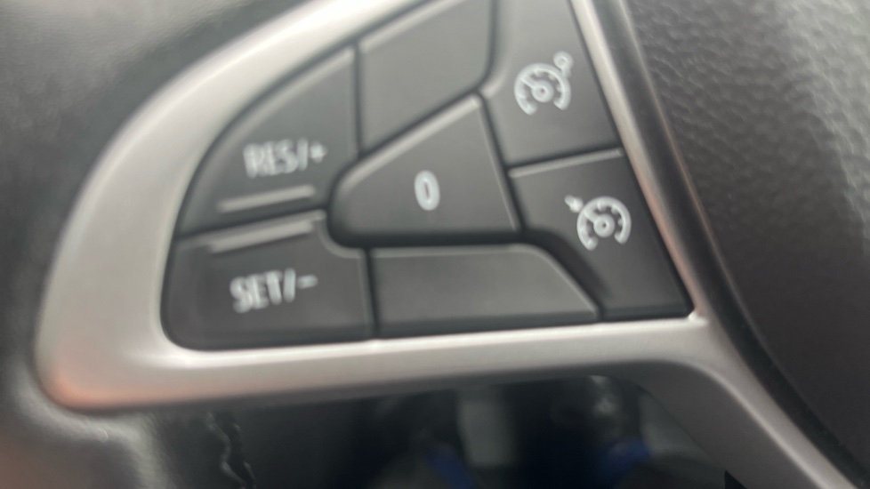 Dacia Jogger 1.6 HEV Extreme 5dr Auto Hybrid Estate - Image 39