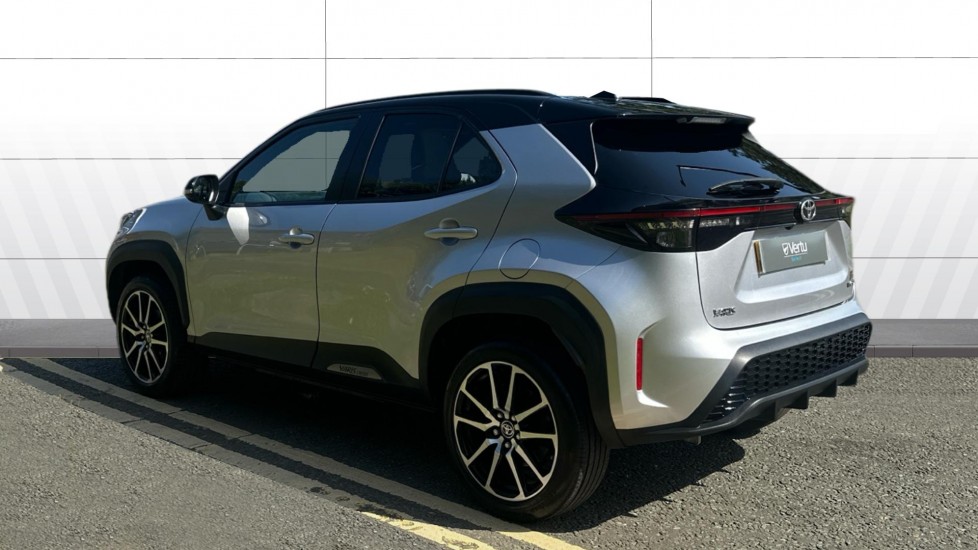 Toyota Yaris Cross 1.5 Hybrid GR Sport 5dr CVT Hybrid Estate - Image 2