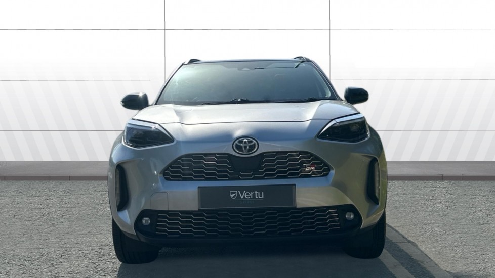Toyota Yaris Cross 1.5 Hybrid GR Sport 5dr CVT Hybrid Estate - Image 3