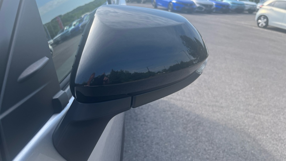 Toyota Yaris Cross 1.5 Hybrid GR Sport 5dr CVT Hybrid Estate - Image 44