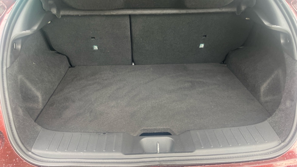 Nissan Juke 1.0 DiG-T 114 Tekna+ 5dr Petrol Hatchback - Image 24