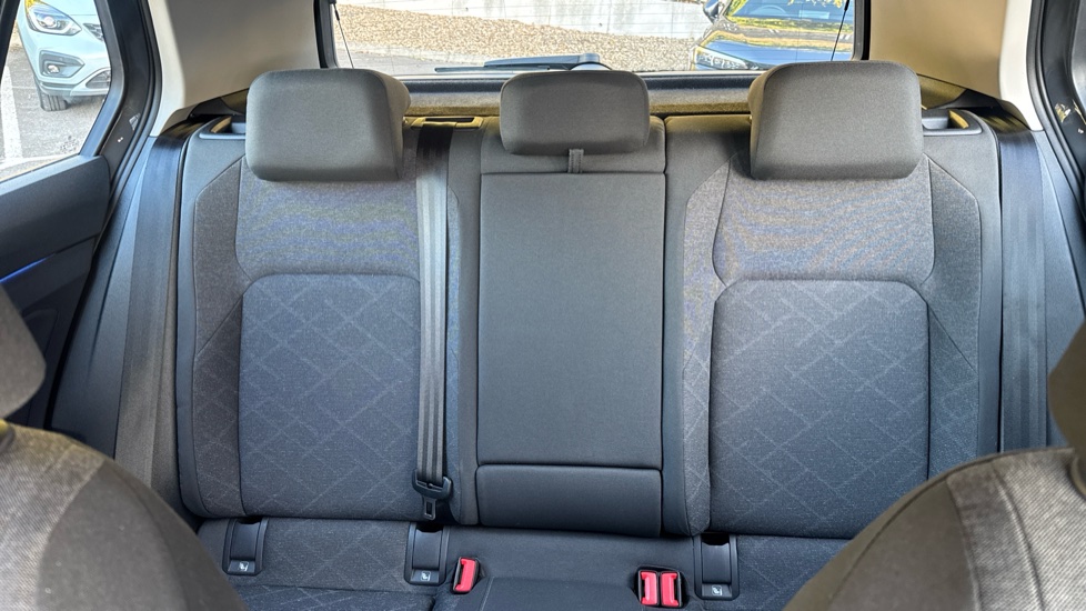 Volkswagen Golf 1.5 TSI Life 5dr Petrol Hatchback - Image 15