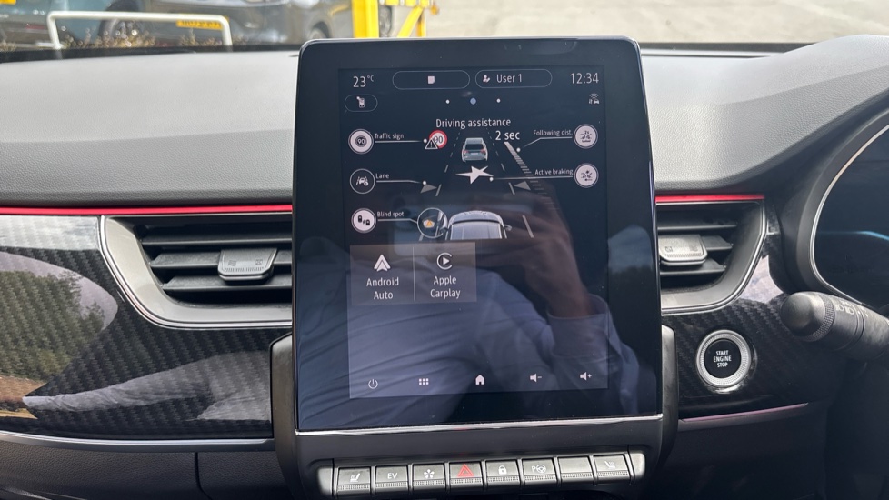 Renault Arkana 1.6 E-TECH Hybrid 145 R.S. Line 5dr Auto Hybrid Estate - Image 12
