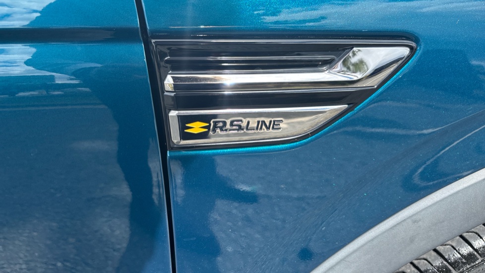 Renault Arkana 1.6 E-TECH Hybrid 145 R.S. Line 5dr Auto Hybrid Estate - Image 34