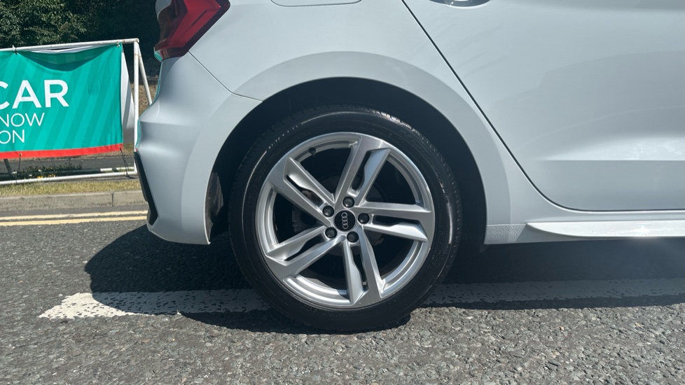 Audi A1 35 TFSI S Line 5dr S Tronic Petrol Hatchback - Image 7