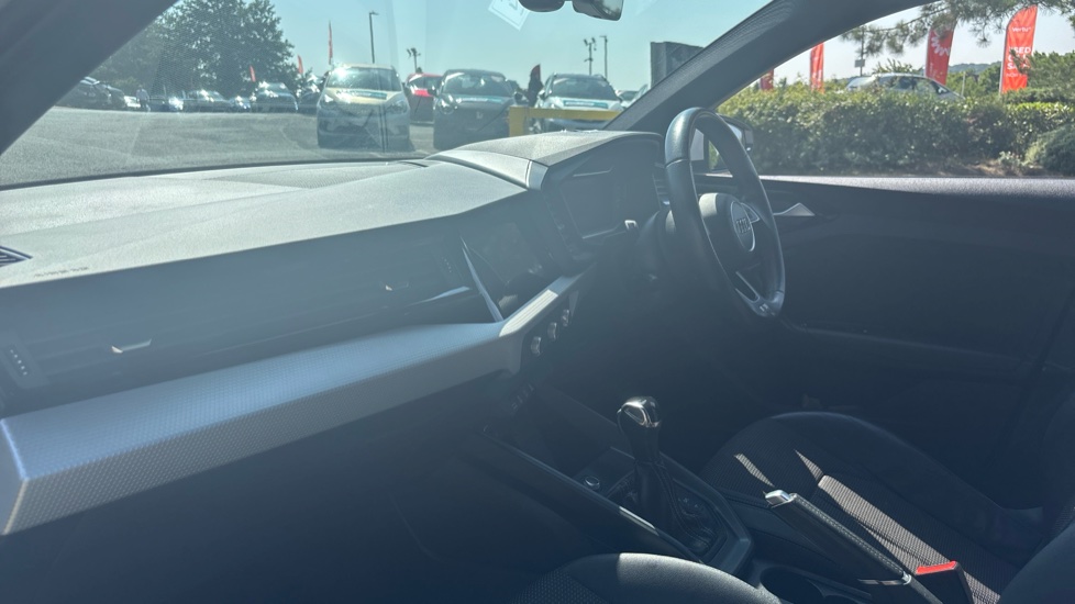 Audi A1 35 TFSI S Line 5dr S Tronic Petrol Hatchback - Image 9