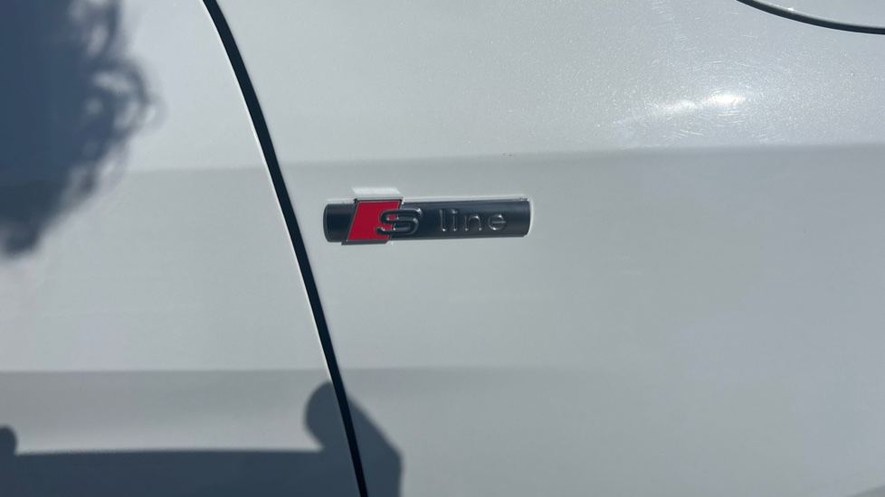 Audi A1 35 TFSI S Line 5dr S Tronic Petrol Hatchback - Image 21