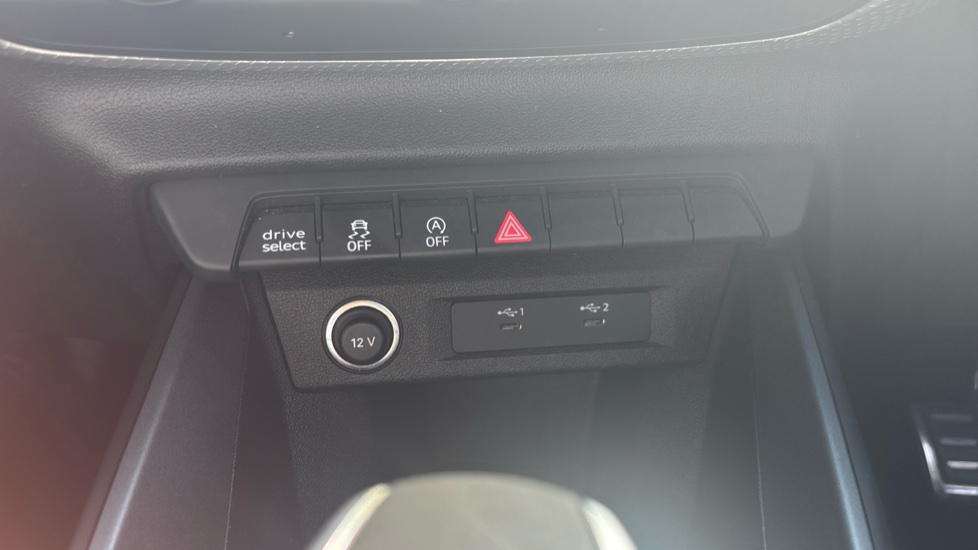 Audi A1 35 TFSI S Line 5dr S Tronic Petrol Hatchback - Image 25