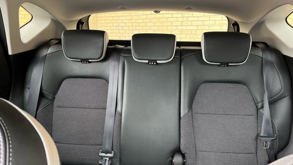 Renault Captur 1.0 TCE 90 S Edition 5dr Petrol Hatchback - Image 15