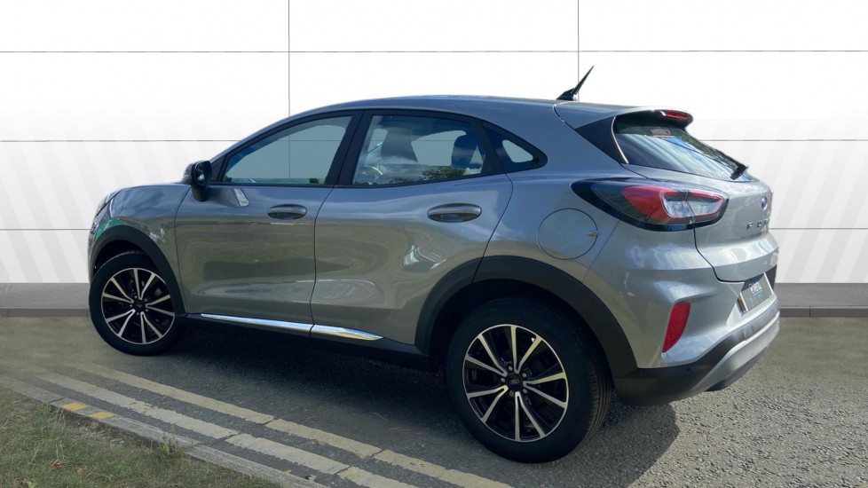 Ford Puma 1.0 EcoBoost Hybrid mHEV 155 Titanium 5dr Petrol Hatchback - Image 2