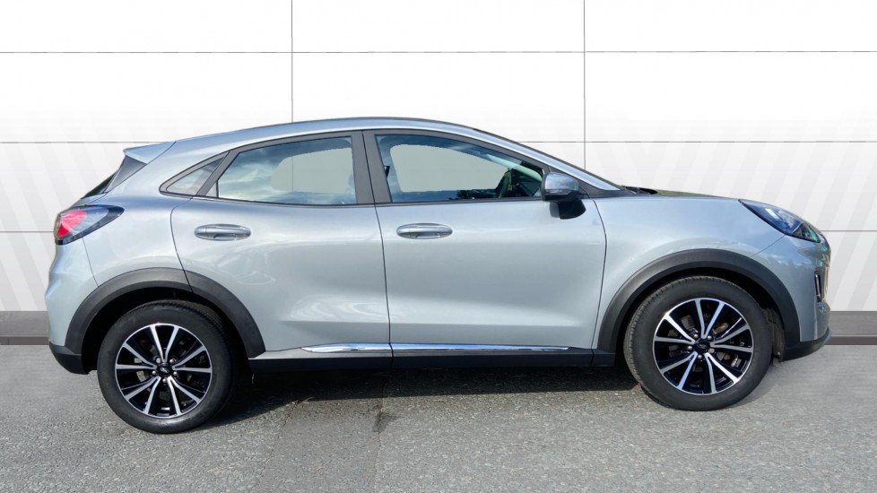 Ford Puma 1.0 EcoBoost Hybrid mHEV 155 Titanium 5dr Petrol Hatchback - Image 5