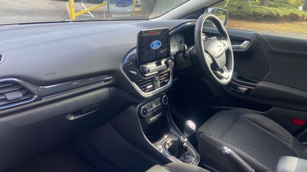 Ford Puma 1.0 EcoBoost Hybrid mHEV 155 Titanium 5dr Petrol Hatchback - Image 9