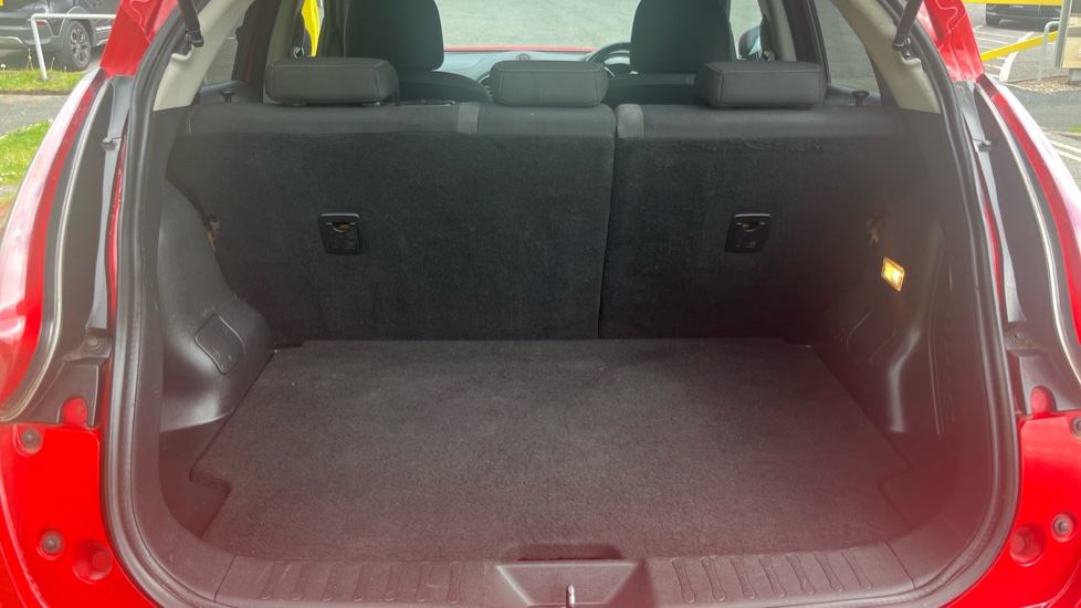 Nissan Juke 1.6 [112] Acenta 5dr CVT Petrol Hatchback - Image 4