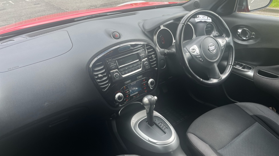 Nissan Juke 1.6 [112] Acenta 5dr CVT Petrol Hatchback - Image 9