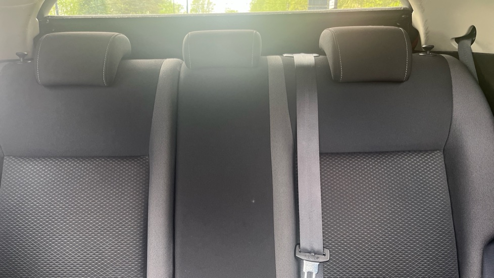 Nissan Juke 1.6 [112] Acenta 5dr CVT Petrol Hatchback - Image 15