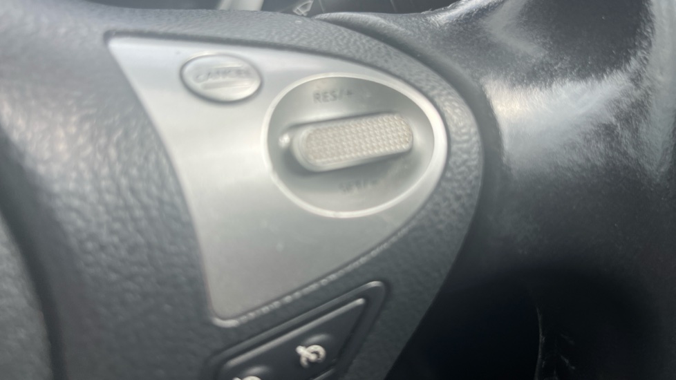 Nissan Juke 1.6 [112] Acenta 5dr CVT Petrol Hatchback - Image 27