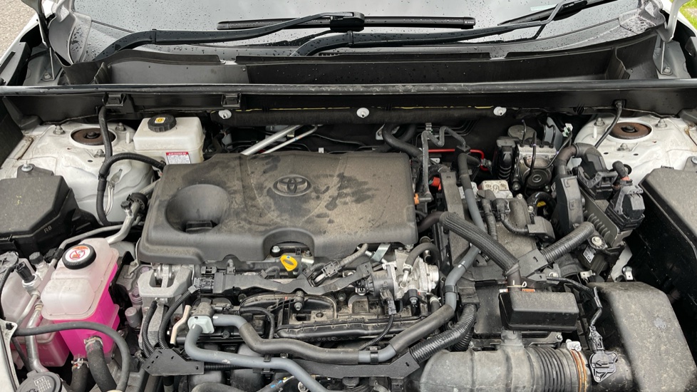 Toyota RAV4 2.5 VVT-i Hybrid Icon 5dr CVT 2WD Hybrid Estate - Image 8
