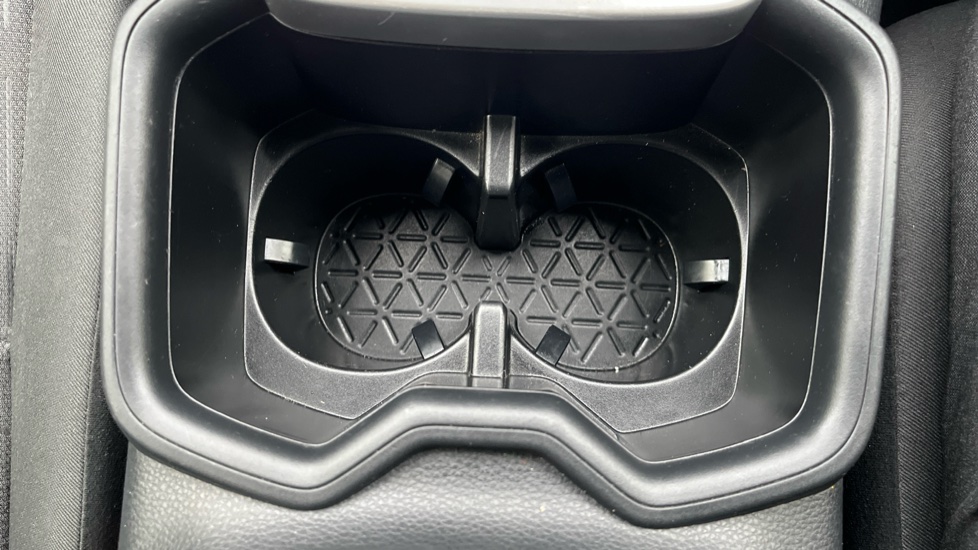 Toyota RAV4 2.5 VVT-i Hybrid Icon 5dr CVT 2WD Hybrid Estate - Image 34