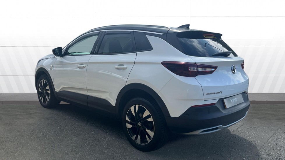 Vauxhall Grandland X 1.2 Turbo Griffin Edition 5dr Petrol Hatchback - Image 2