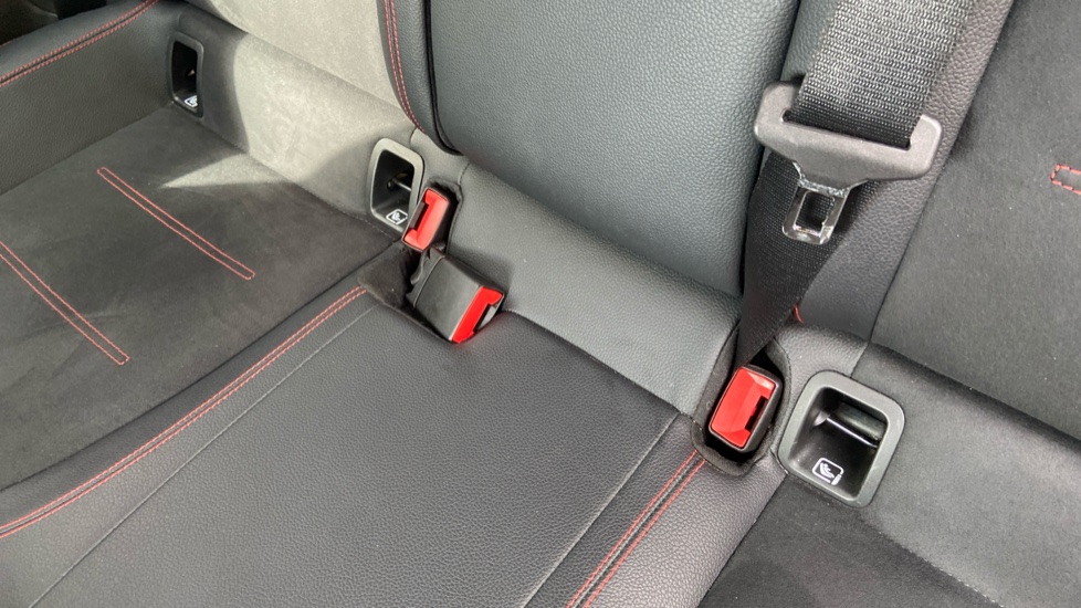 Mercedes-Benz A-Class A180 AMG Line 5dr Auto Petrol Hatchback - Image 17