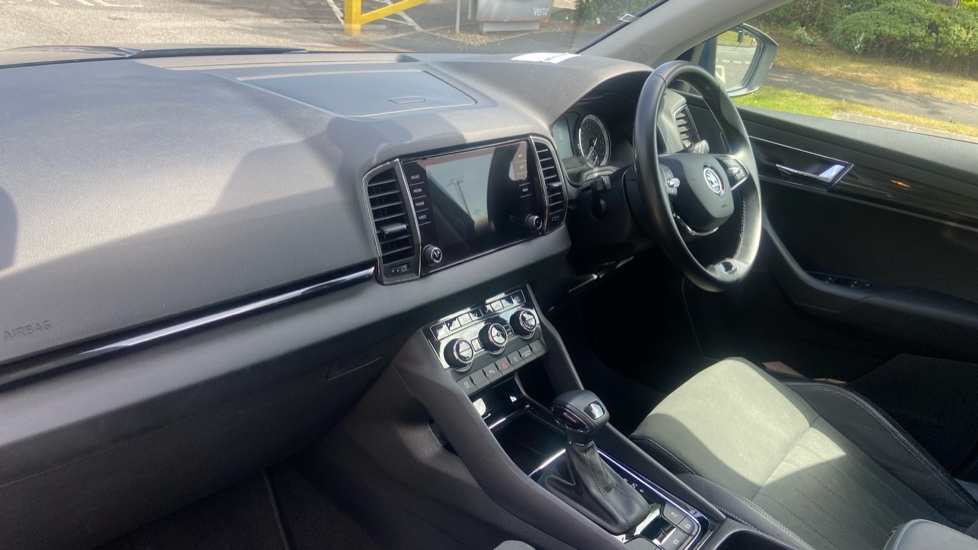 Skoda Karoq 1.5 TSI SE L 5dr DSG Petrol Estate - Image 9