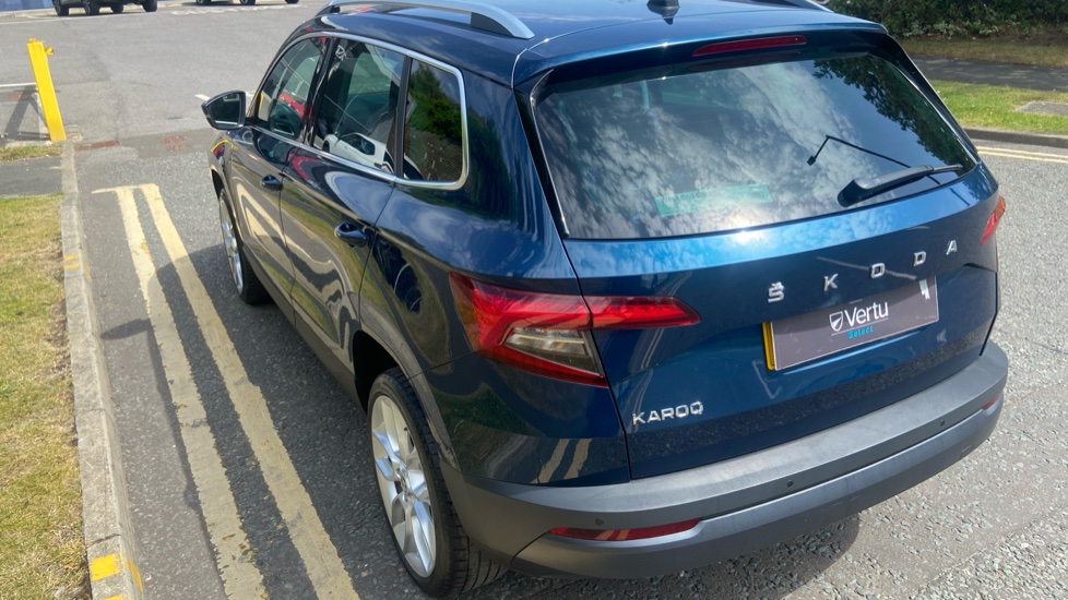 Skoda Karoq 1.5 TSI SE L 5dr DSG Petrol Estate - Image 27