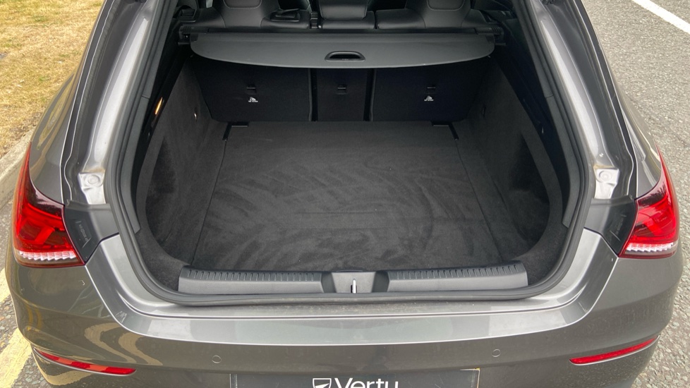 Mercedes-Benz CLA 220d AMG Line Premium Plus 5dr Tip Auto Diesel Estate - Image 4