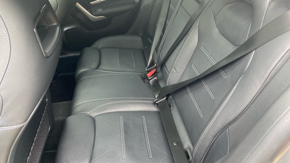 Mercedes-Benz CLA 220d AMG Line Premium Plus 5dr Tip Auto Diesel Estate - Image 16