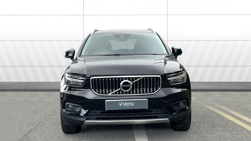 Volvo XC40 2.0 B4P Inscription Pro 5dr AWD Auto Petrol Estate - Image 3