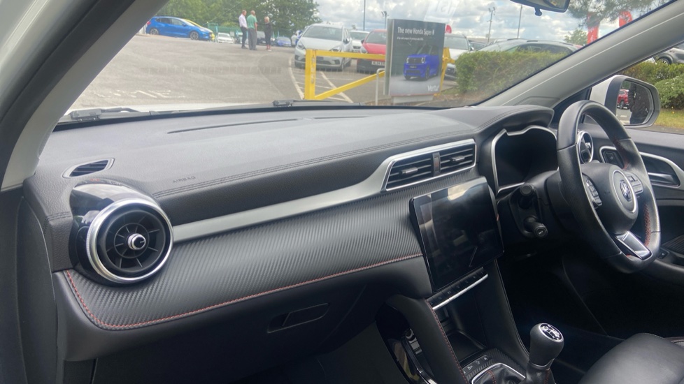 MG ZS 1.5 VTi-TECH Exclusive 5dr Petrol Hatchback - Image 19